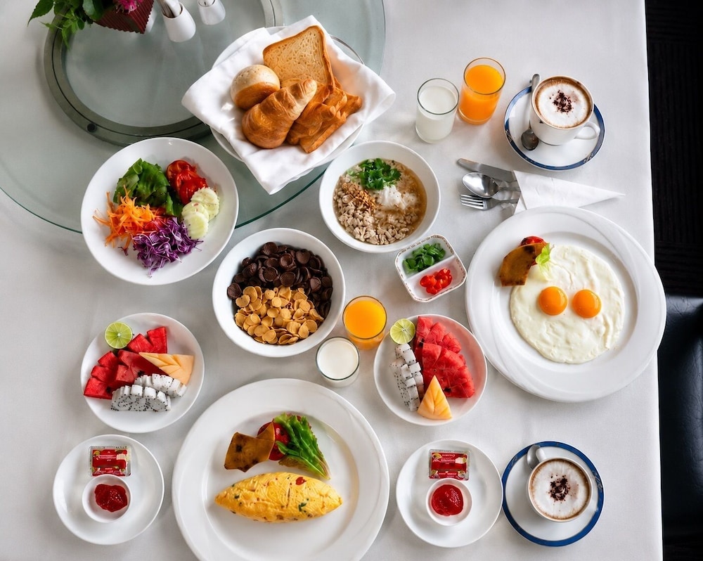 Palazzo Bangkok Hotel 44/55
