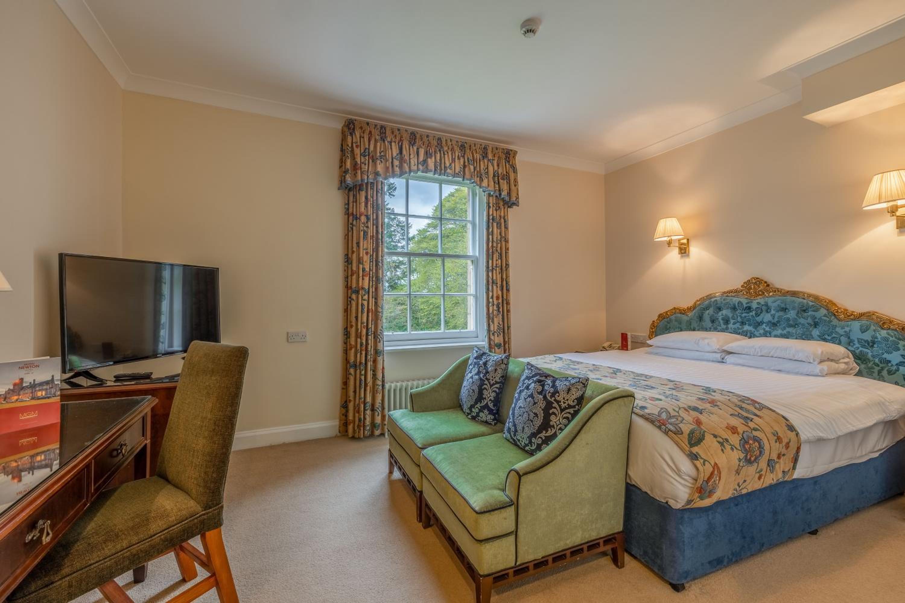Room, Double Bed