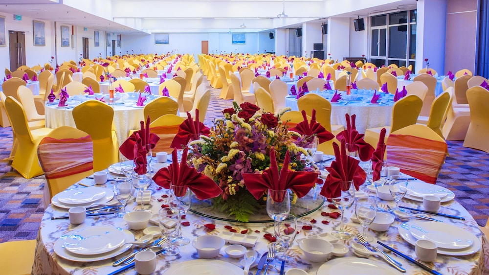 Pan Borneo Hotel Kota Kinabalu 53/66