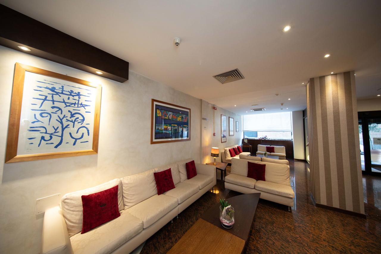 Hotel Re Enzo 86/102