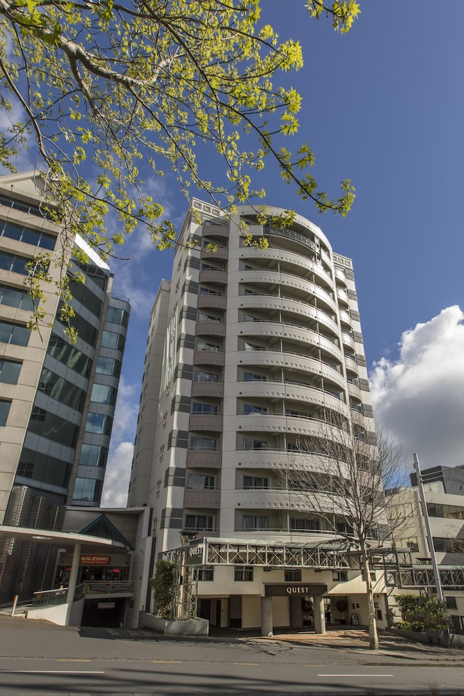 Quest Auckland 11/56