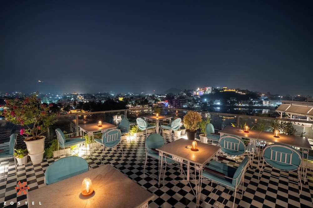Zostel Udaipur 2/49