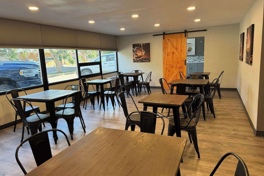 Baymont by Wyndham Great Falls City Center 40/60