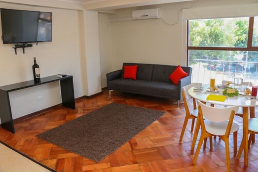 Hotel Plaza Nunoa 24/37