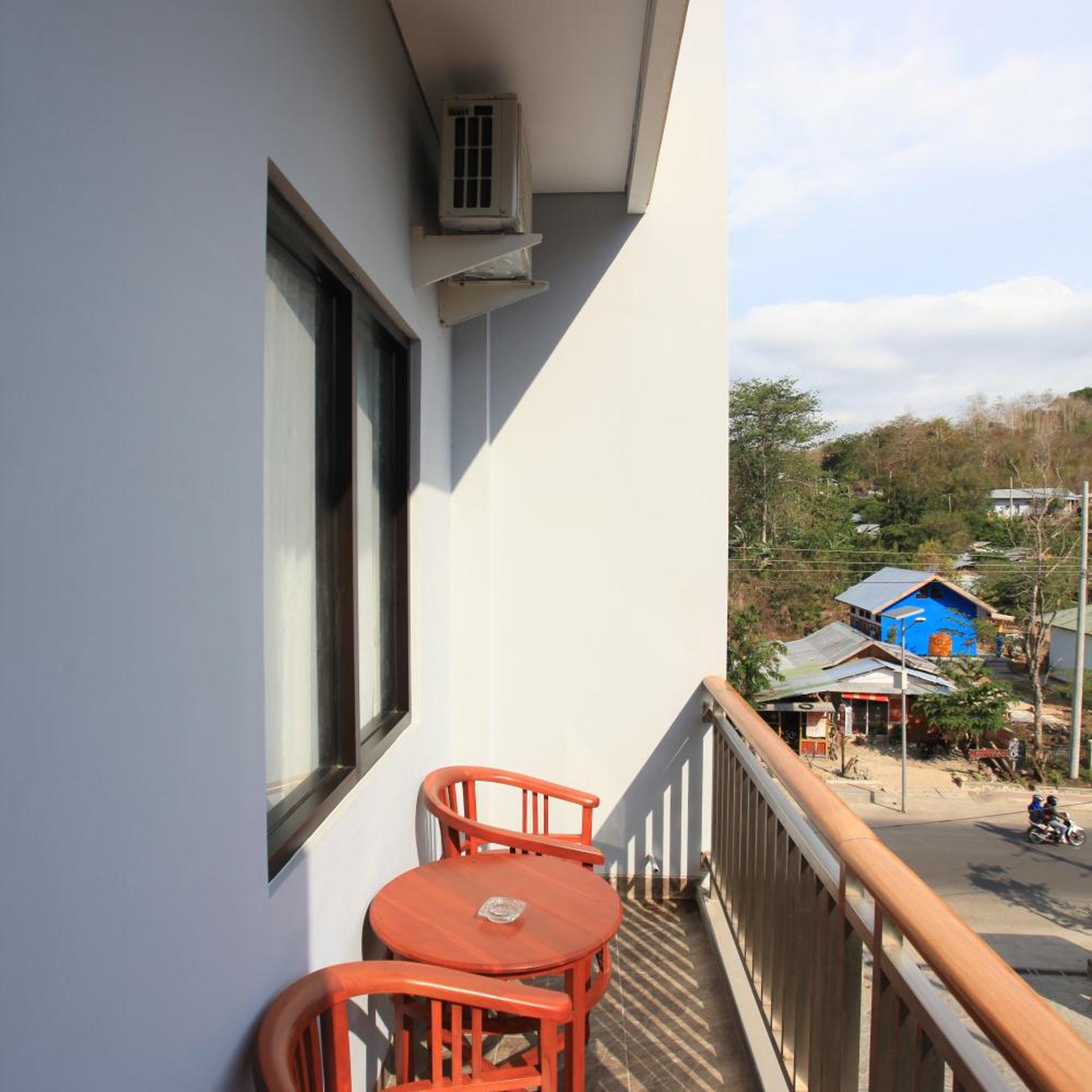 Kalton Hotel Labuan Bajo 9/55