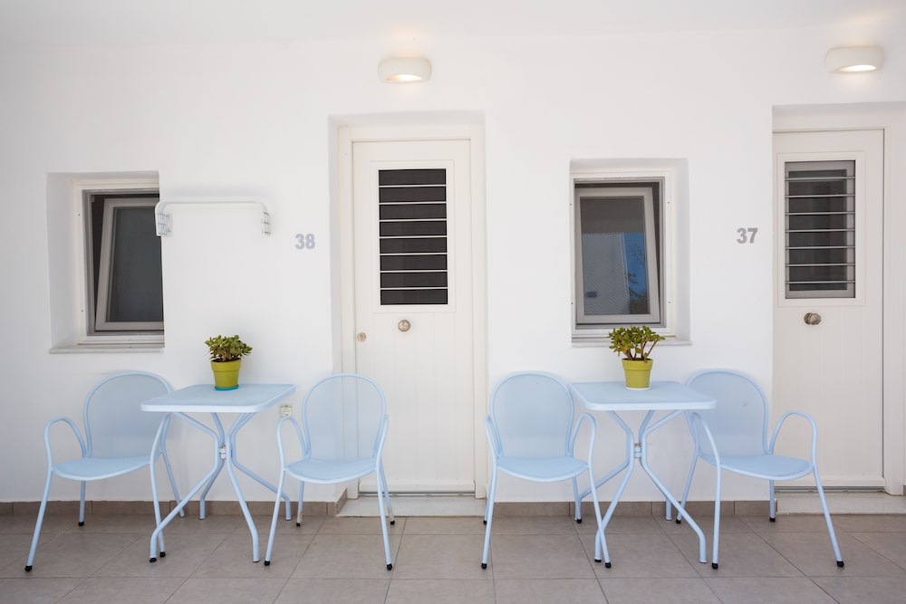 Pyrgaki Hotel 61/71