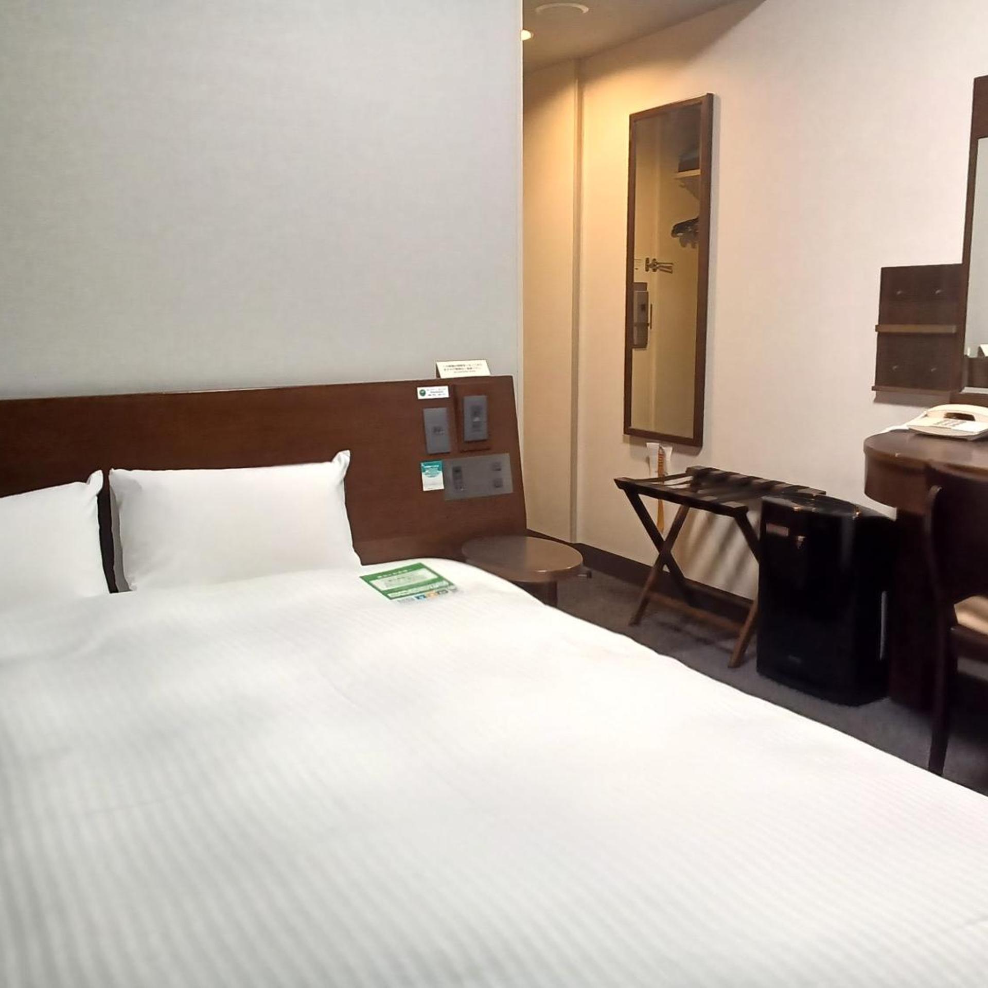 Semi Room, Comfort, Semi Double Bed, Smoking