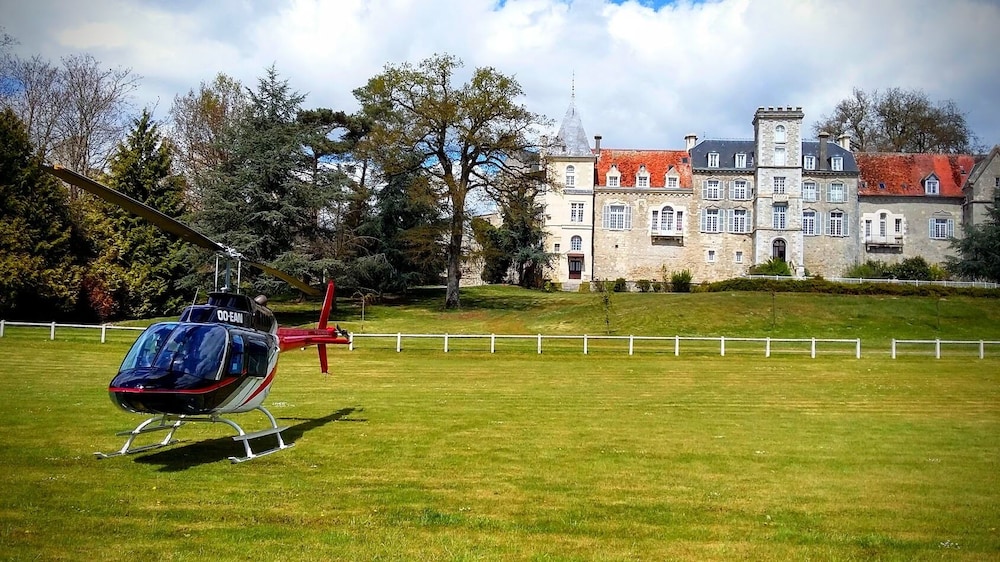 CHATEAU DE FERE HOTEL 23/50