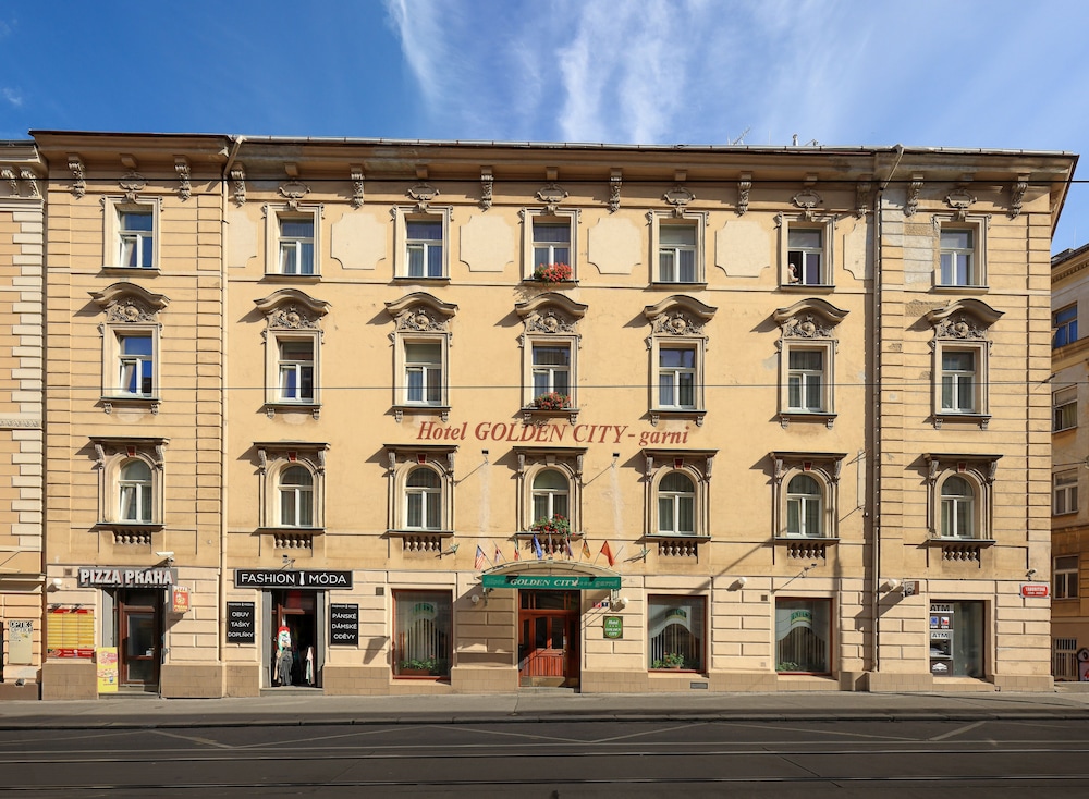 Hotel Golden City Garni 2/55