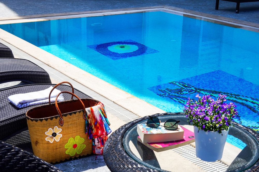 Aurasia Sea Side Hotel 41/63
