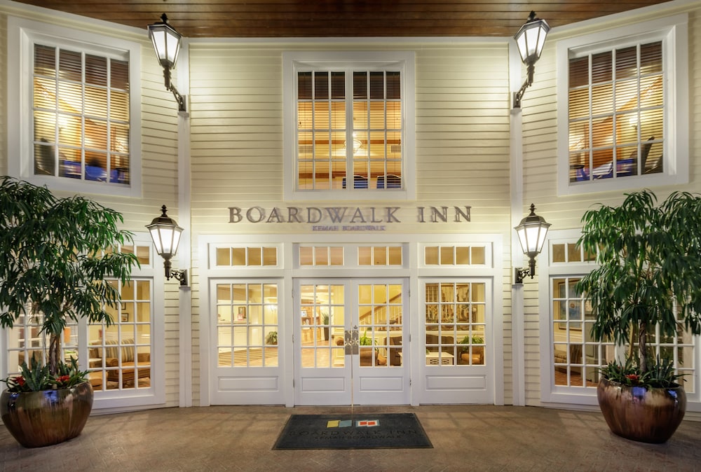 Kemah Boardwalk Inn 2/50