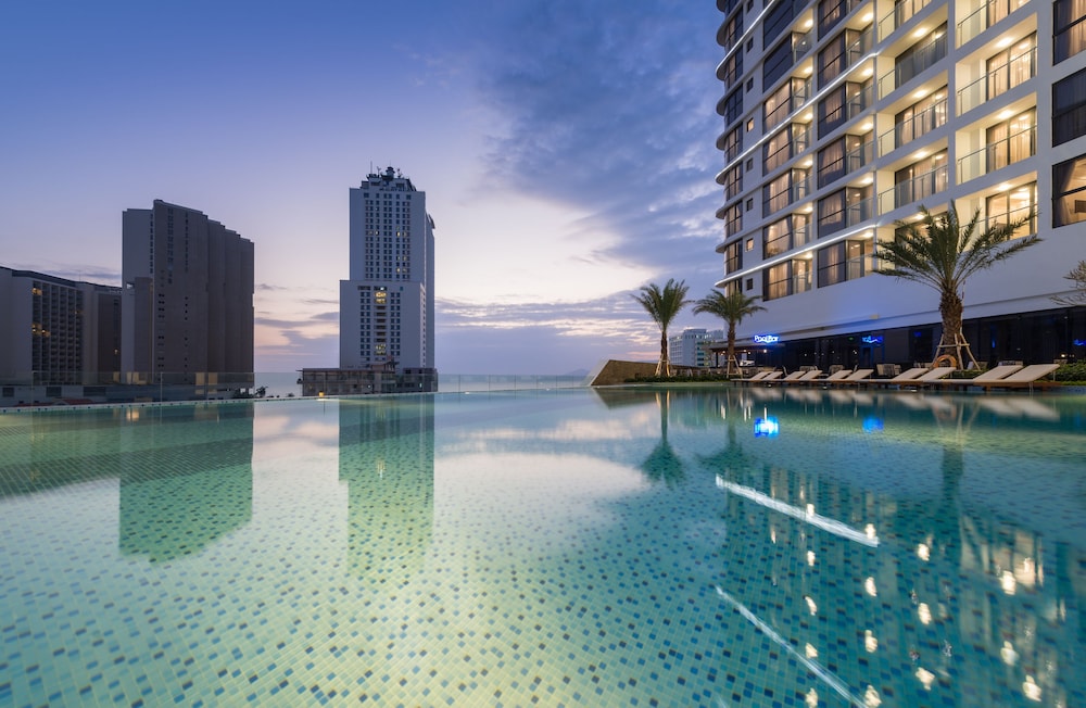 Vinpearl Empire Nha Trang, Affiliated by Melia 13/73