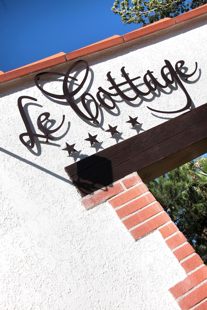 HOTEL LE COTTAGE 18/59