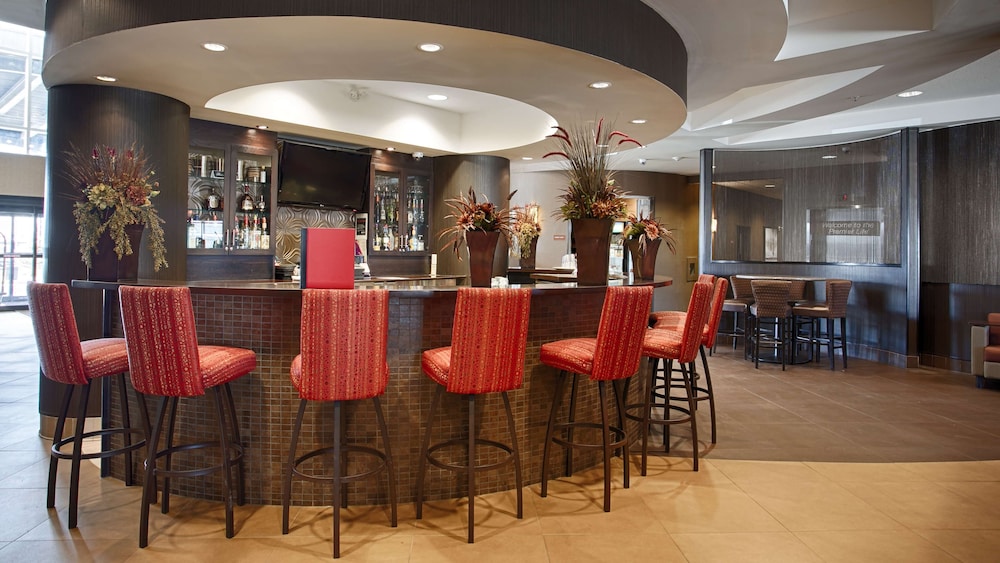 Best Western Premier Freeport Inn Calgary Airport 38/54