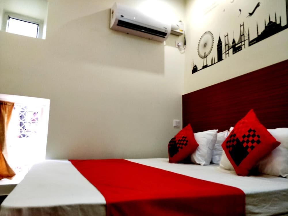 City Hotel 13/42