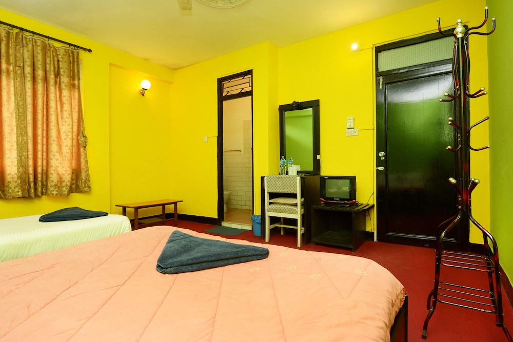 Hotel Silver Home 21/37