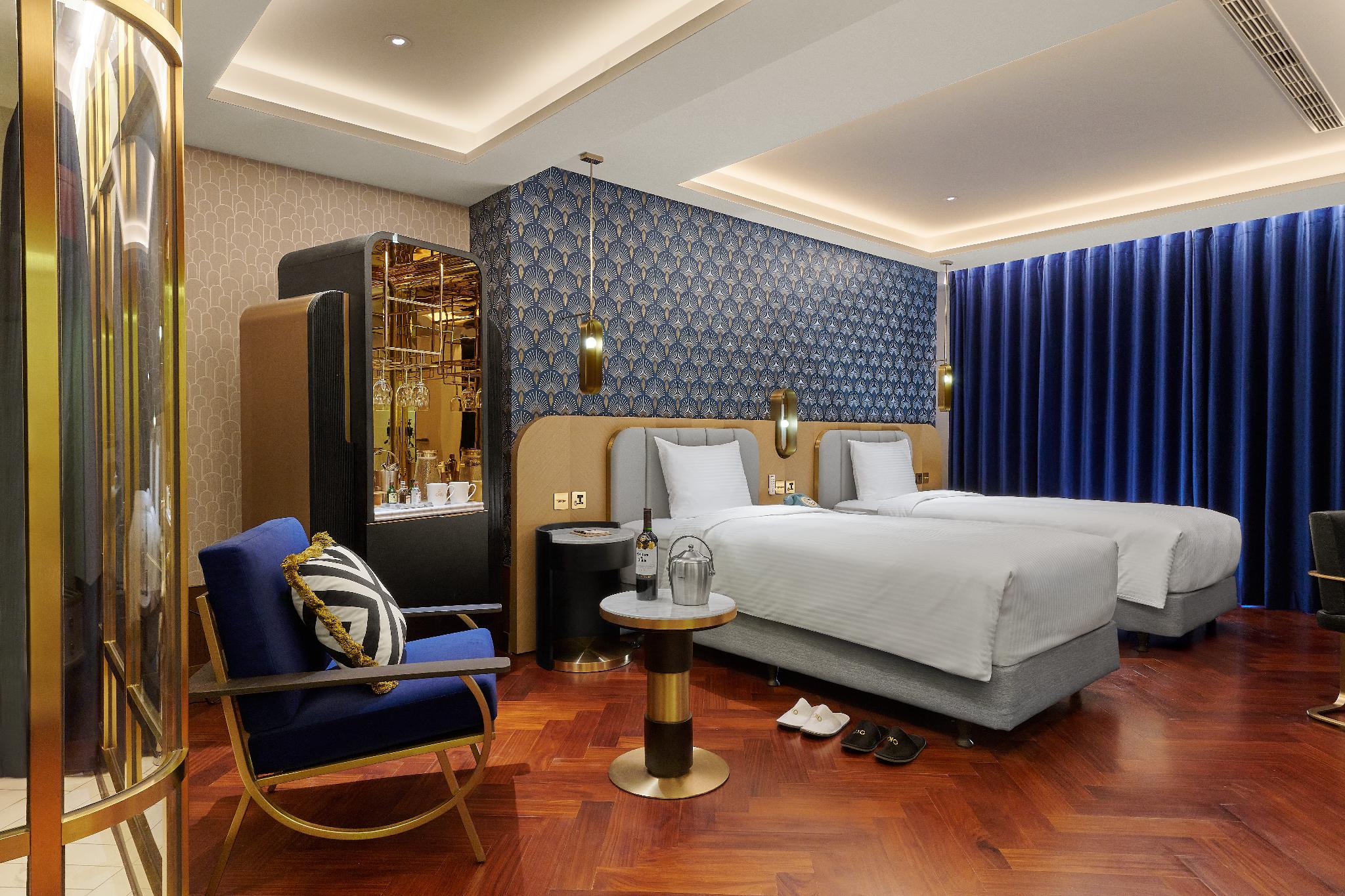 Cityscape, Deluxe, Twin Beds