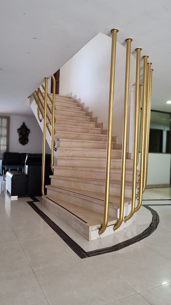 Hotel Suite Dorado 30/55
