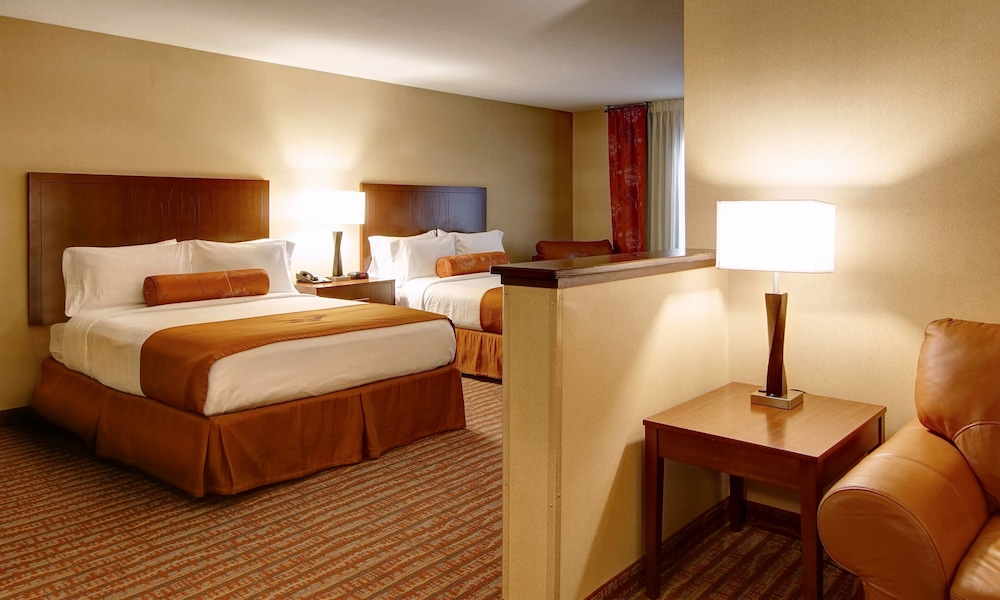 Phoenix Inn Suites - Albany 8/31