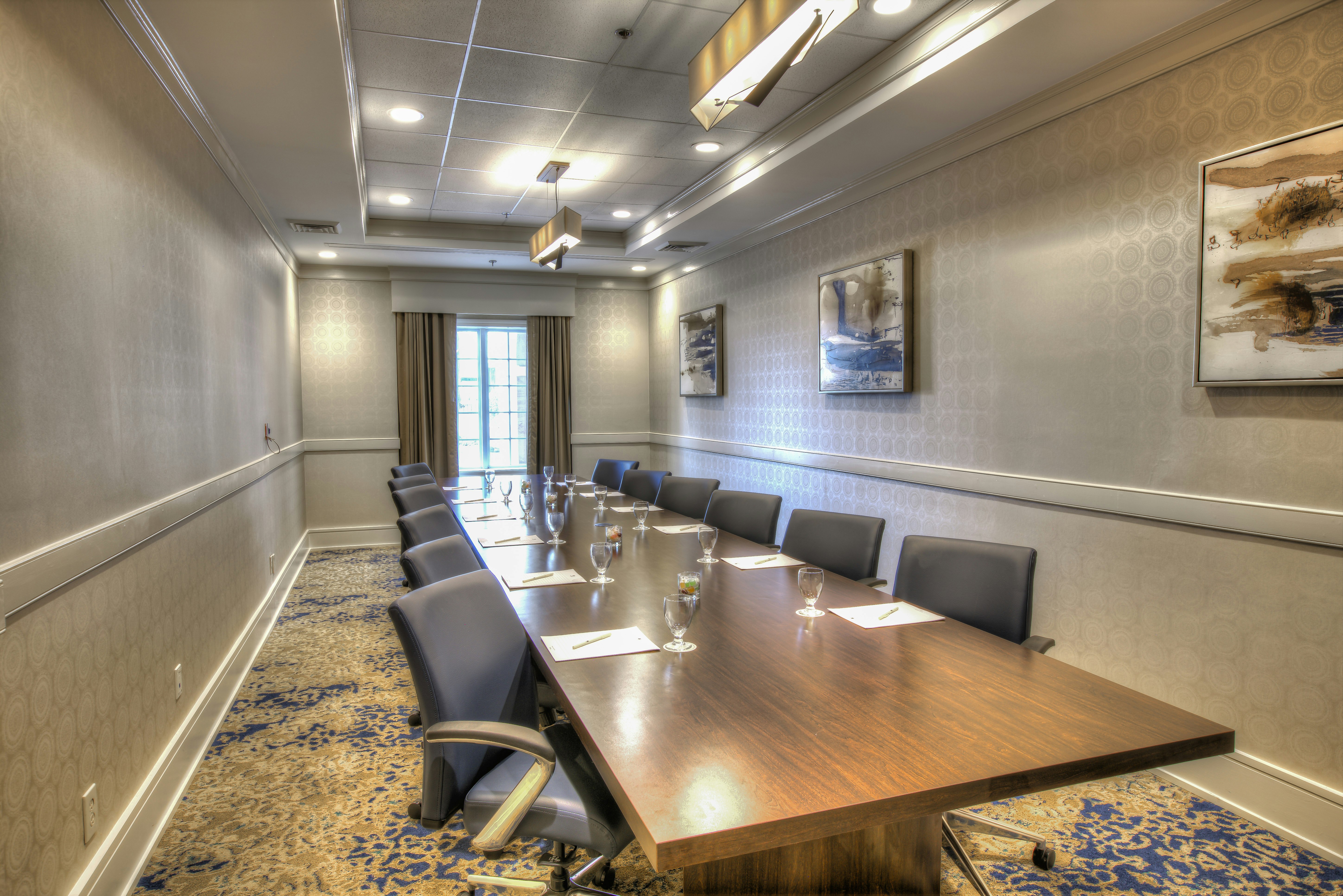 Doubletree Suites by Hilton at The Battery Atlanta 73/81