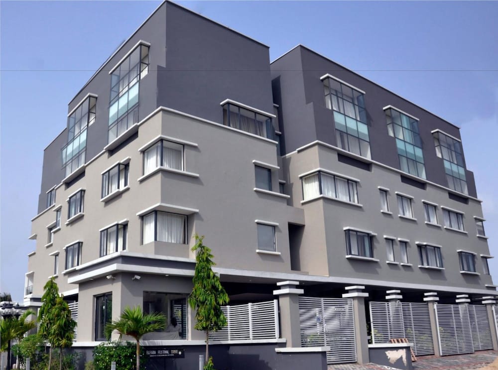 Golden Tulip Oniru Suites 7/26