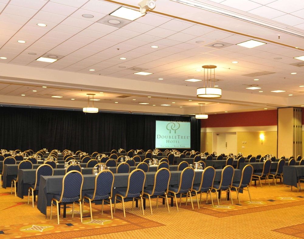 DoubleTree by Hilton Hotel Tucson - Reid Park 51/56