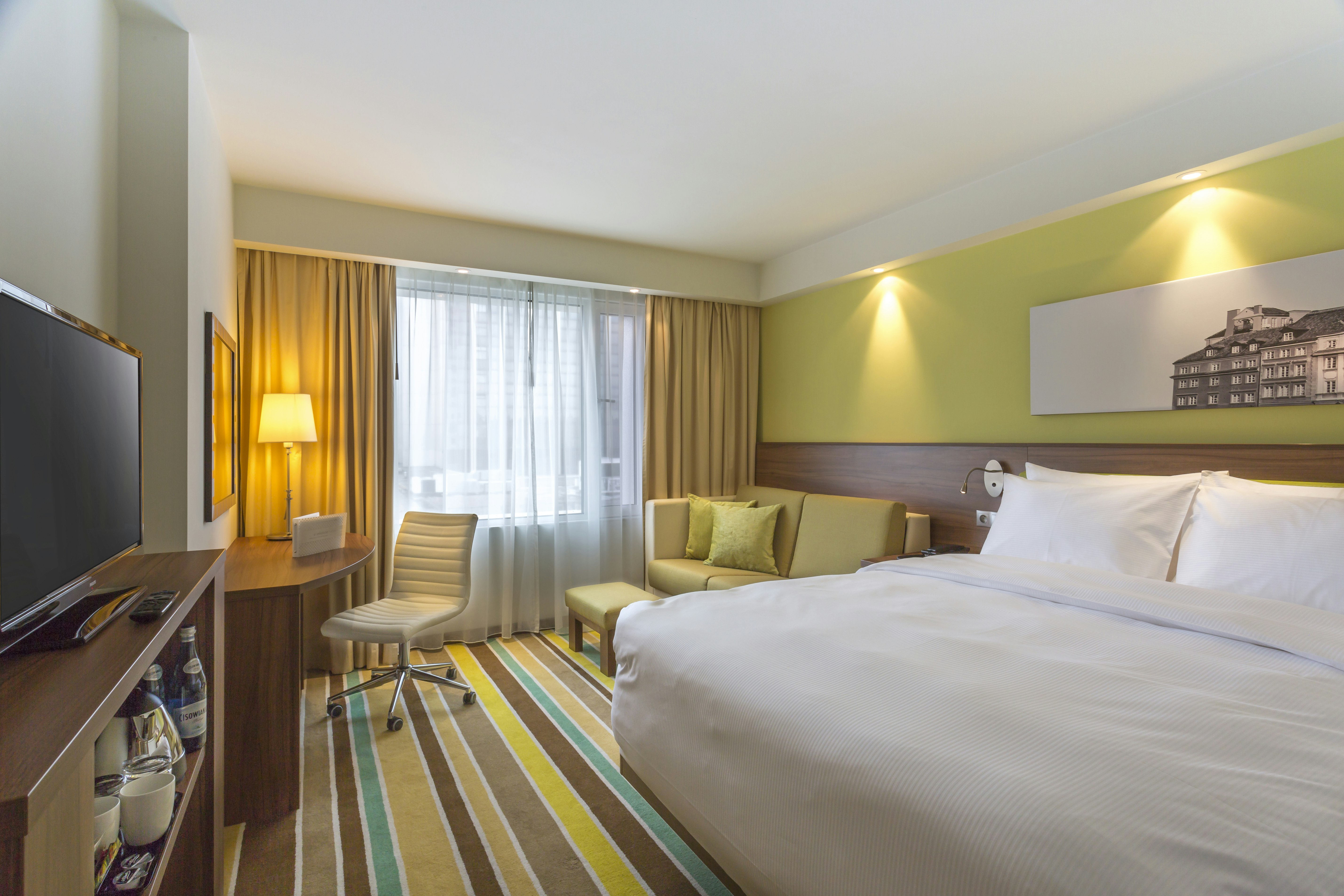 Room, Queen Bed, Sofa