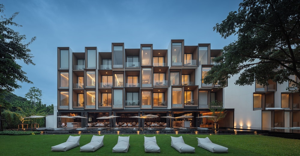Riva Vista Riverfront Resort, Chiang Rai 2/47