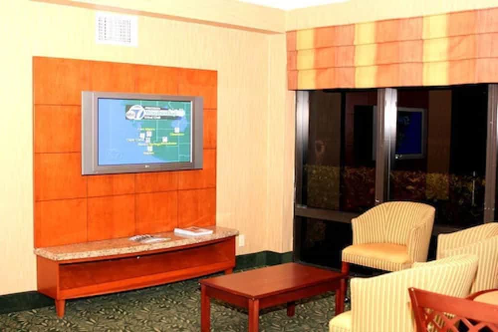 Hampton Inn Naples - Central 20/41