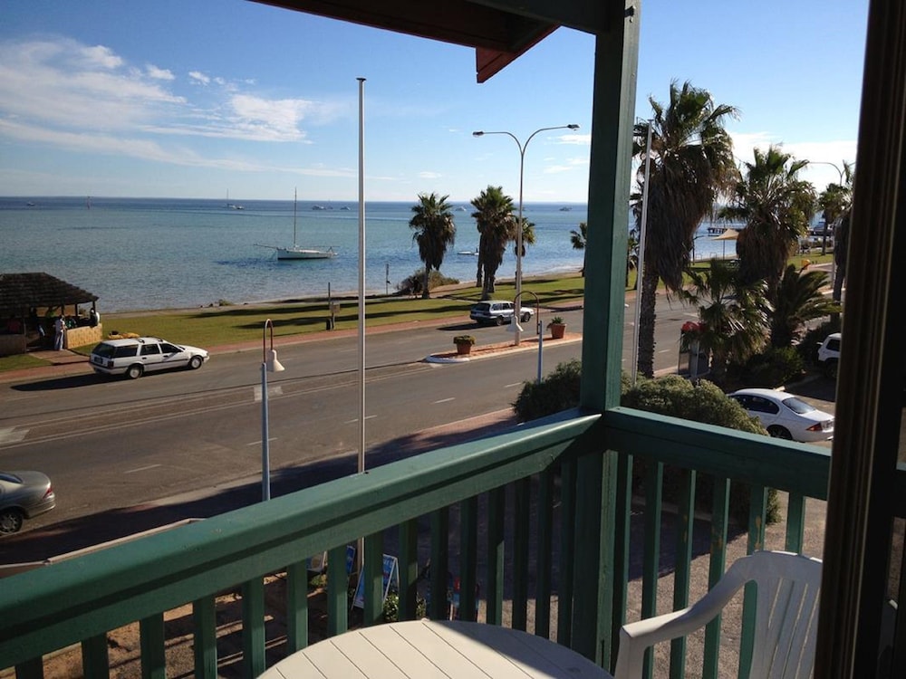 Heritage Resort Shark Bay 7/58