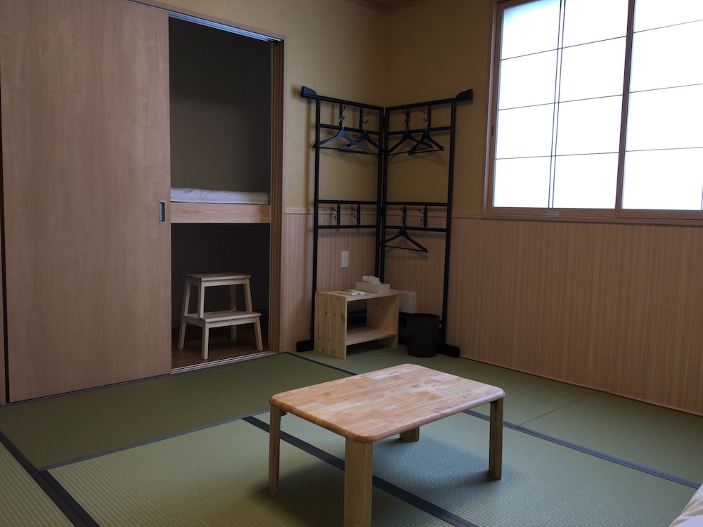 Guesthouse Orange Cabin 43/57