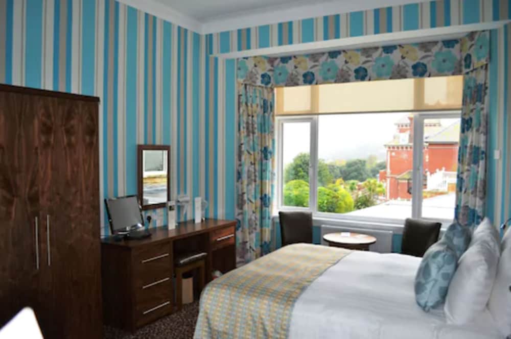 Hydro Hotel 13/40