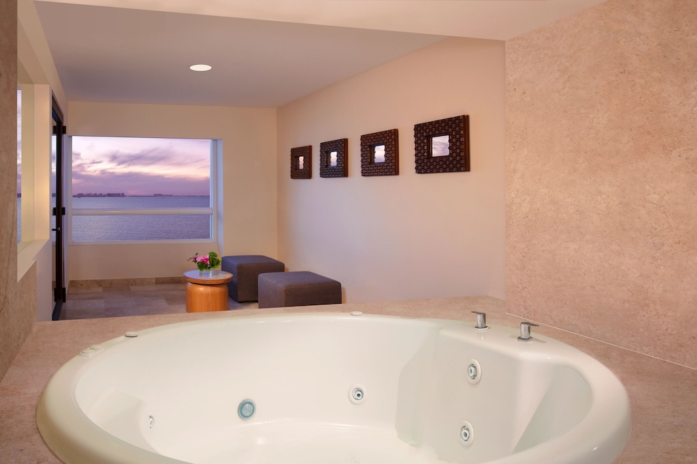 Dreams Sands Cancun Resort and Spa 67/67