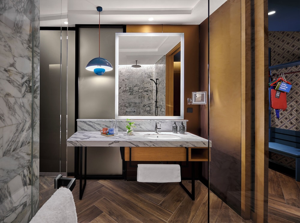 25hours Hotel Jakarta The Oddbird 48/50