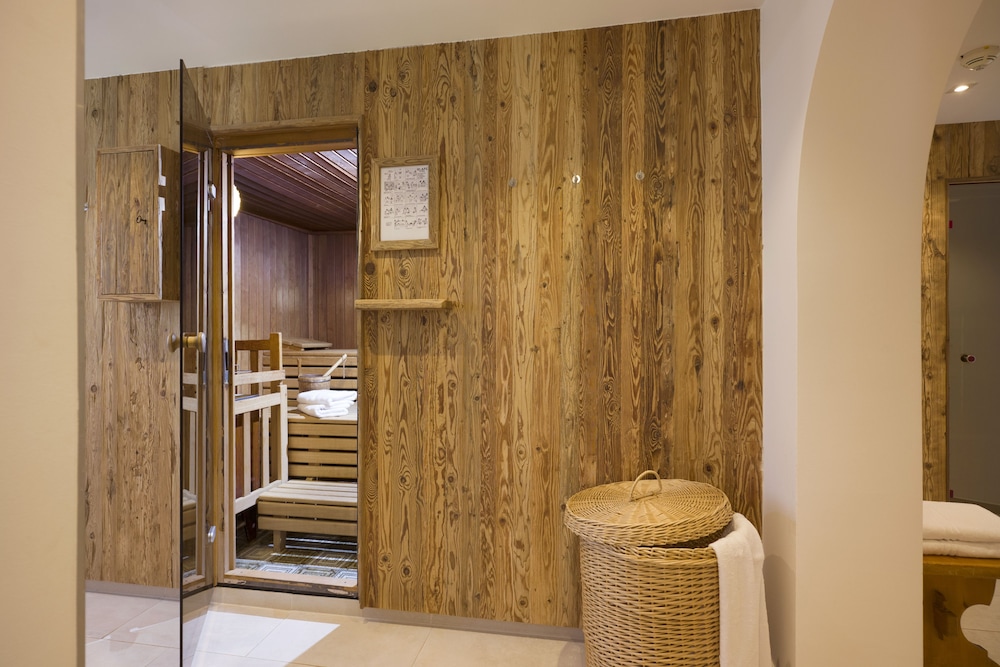 Sporthotel Austria 49/50