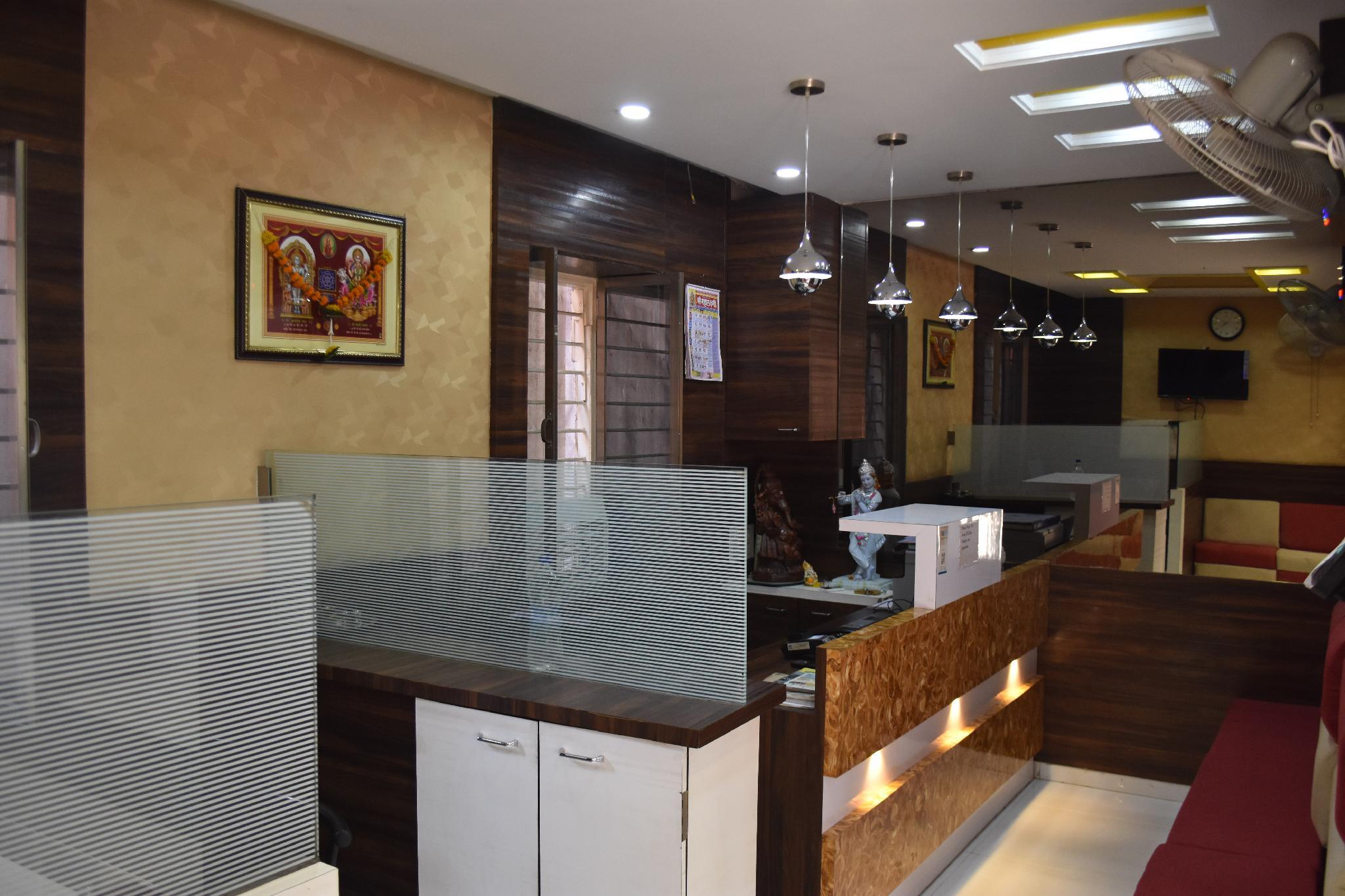Hotel Royal Treat Kolahpur 6/21