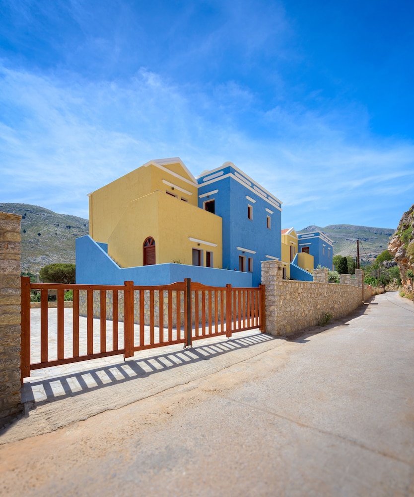 A Symi Residences 53/68
