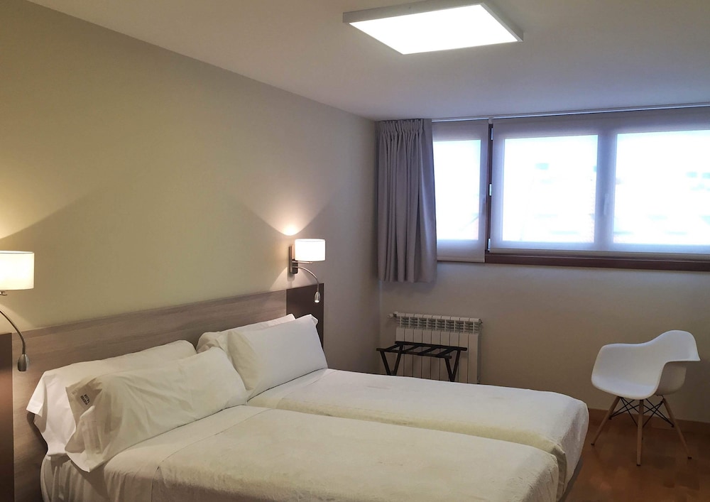 Apartamentos Albatros 7/50