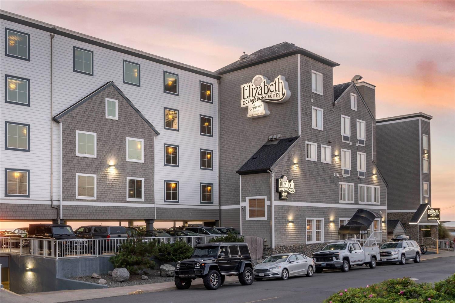 Elizabeth Oceanfront Suites Ascend Hotel Collection 44/46