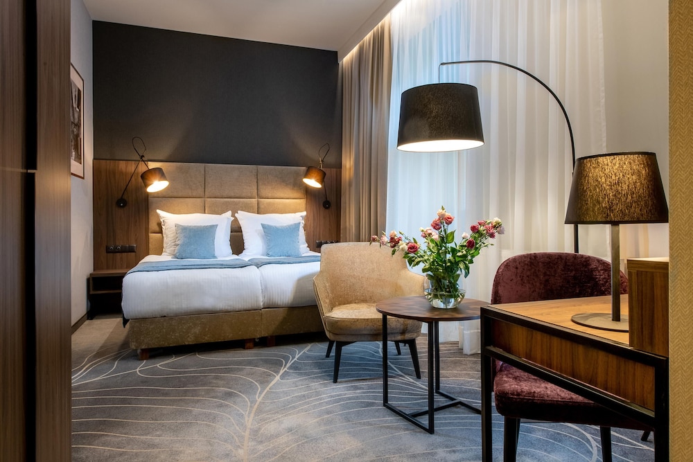 Hotel M29 14/41