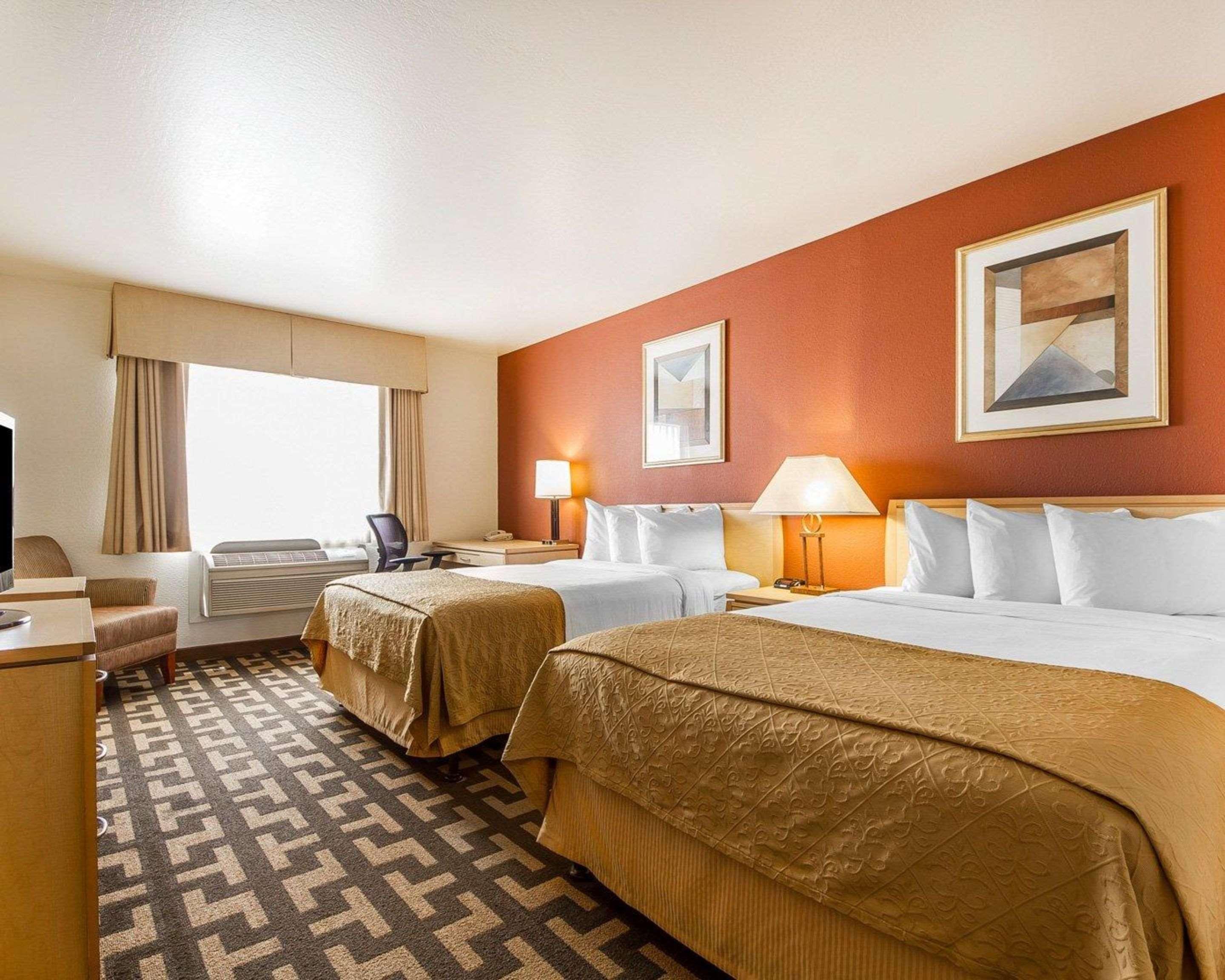 Upgrade, 2 Double Beds، Quality Inn Petaluma - Sonoma 2/3