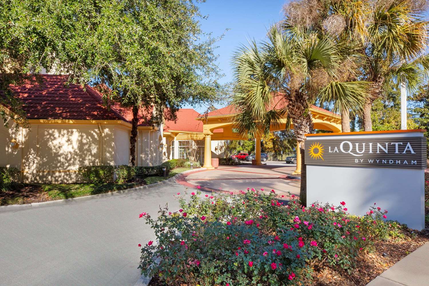 La Quinta Inn Suites Ocala 25/72
