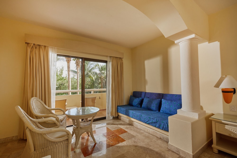 Bahia Principe Explore Akumal - All Inclusive 50/75