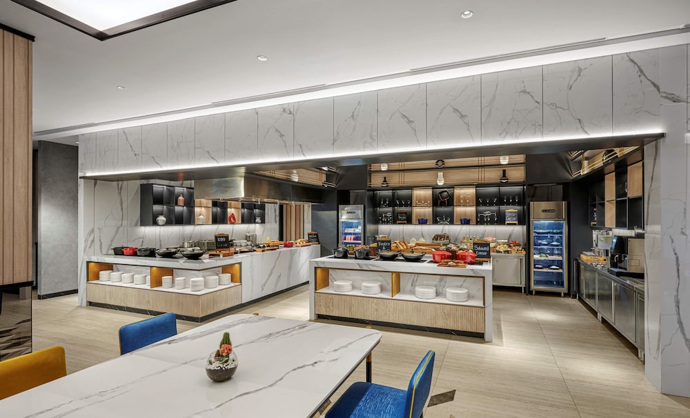 Hyatt Place Makassar 20/31