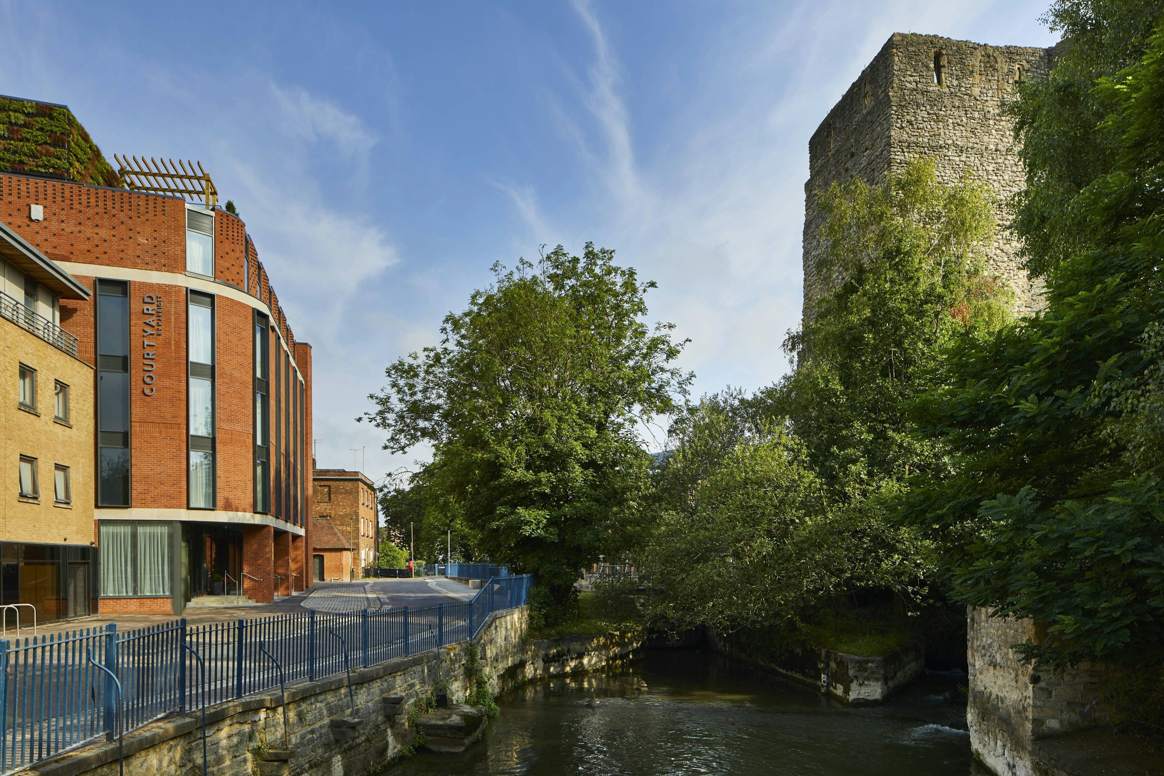 Courtyard by Marriott Oxford City Centre 20/44