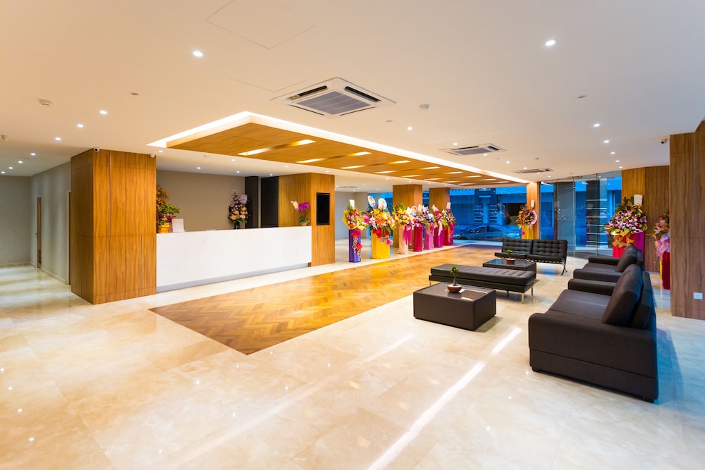 Icon Hotel 4/50
