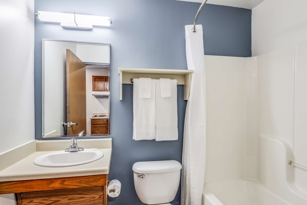 Extended Stay America Select Suites - Tallahassee - East 15/38
