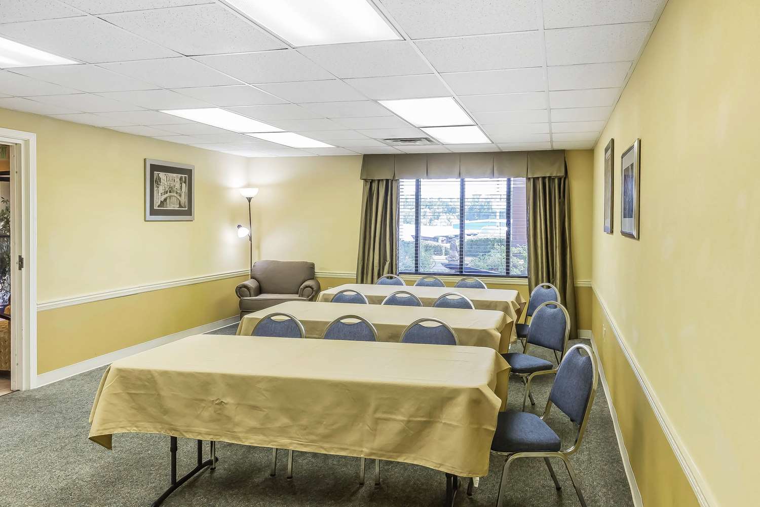 Quality Inn Calera I-65 exit 231 6/15