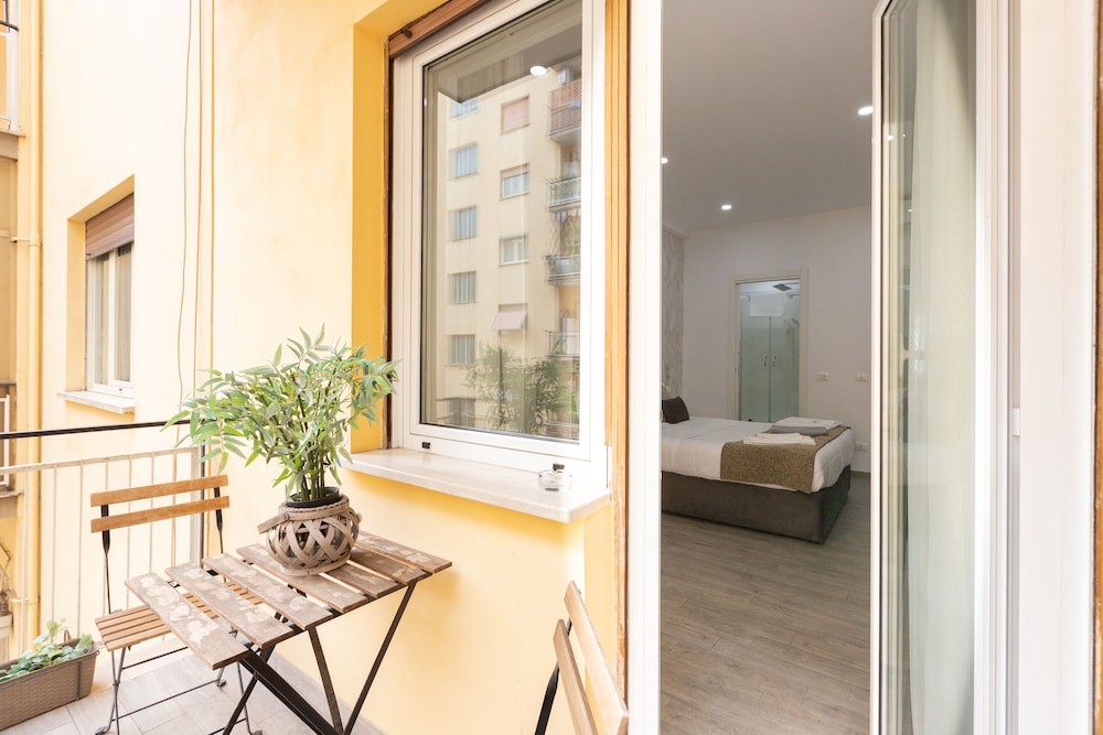 247 Luxuryrooms 35/50