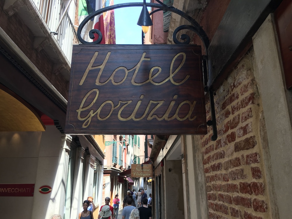 Hotel Gorizia A La Valigia 15/43